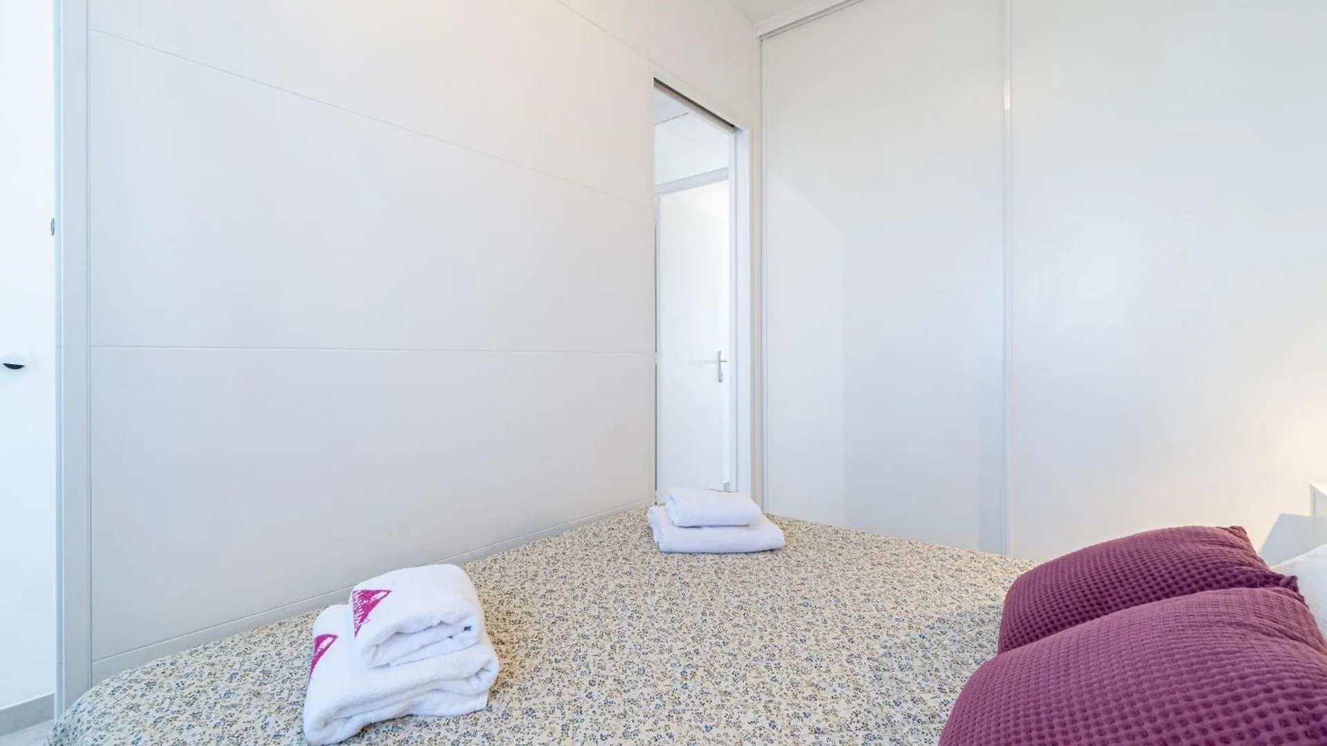 Apart-Rent Apartment Bahia 0022 Empuriabrava 0*,  Španělsko
